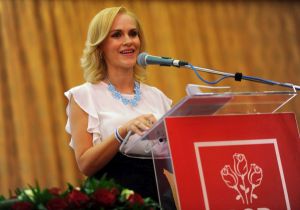 Gabriela Firea: "Liviu Dragnea mă spionează"